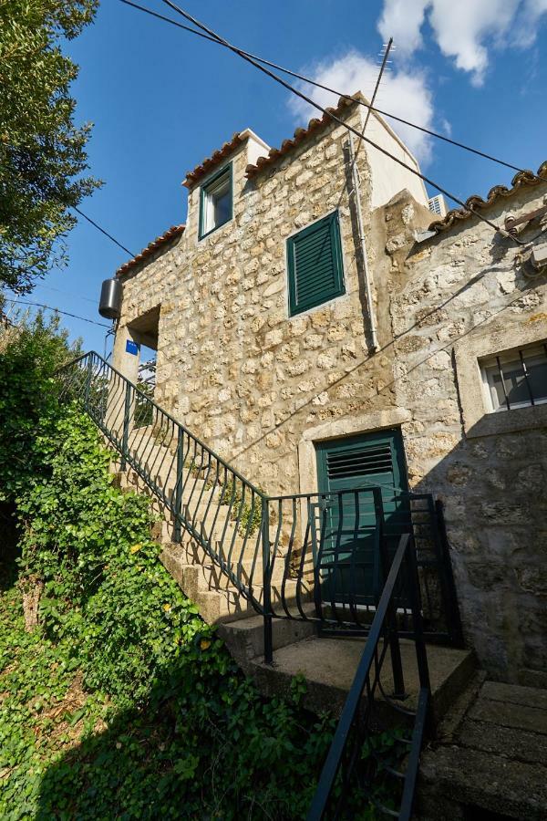 מליני Holiday Home Olive Mill מראה חיצוני תמונה